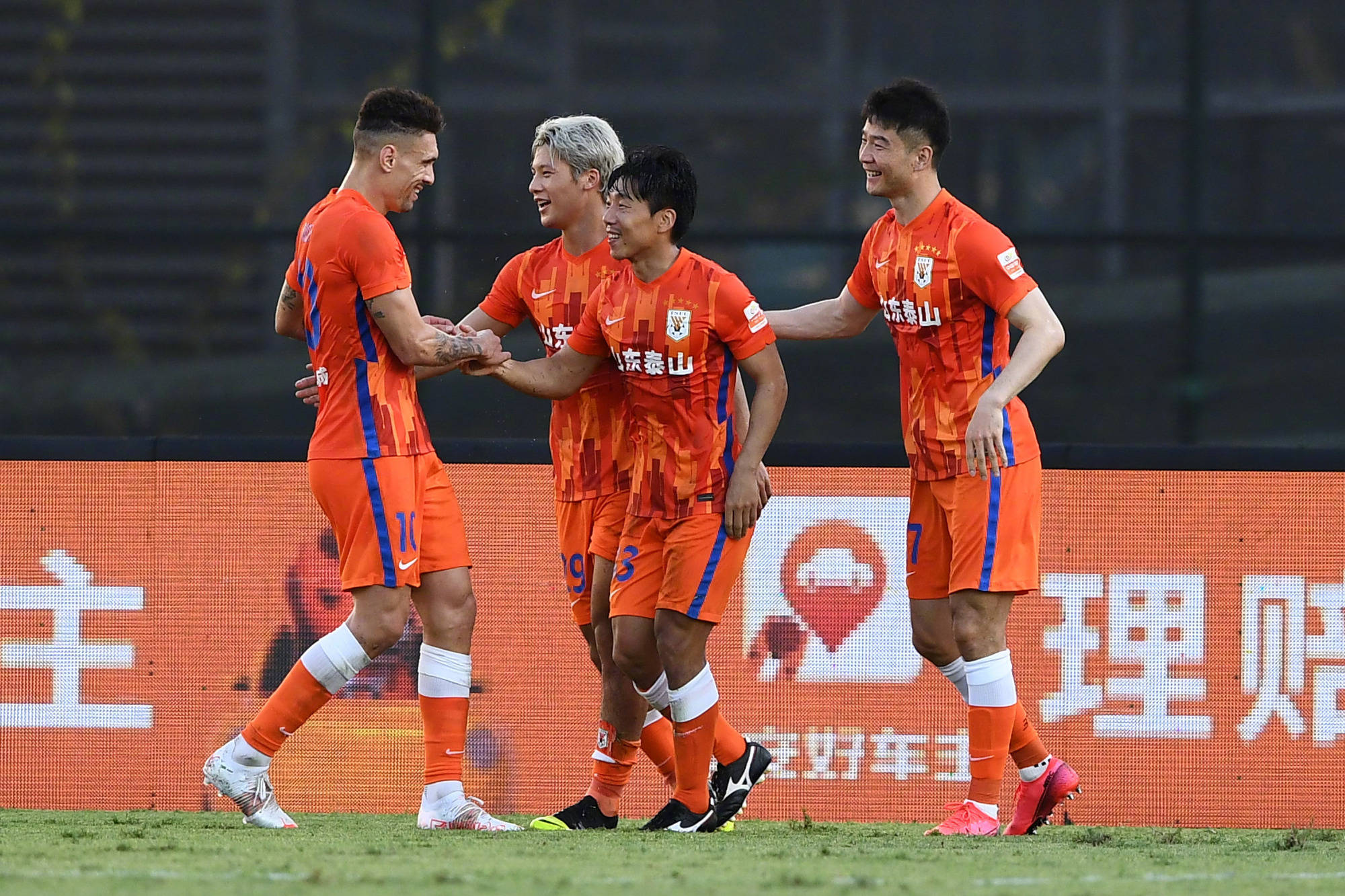 爱游戏官方登录入口-关于鲁能客场击败泰达，继续领跑的信息