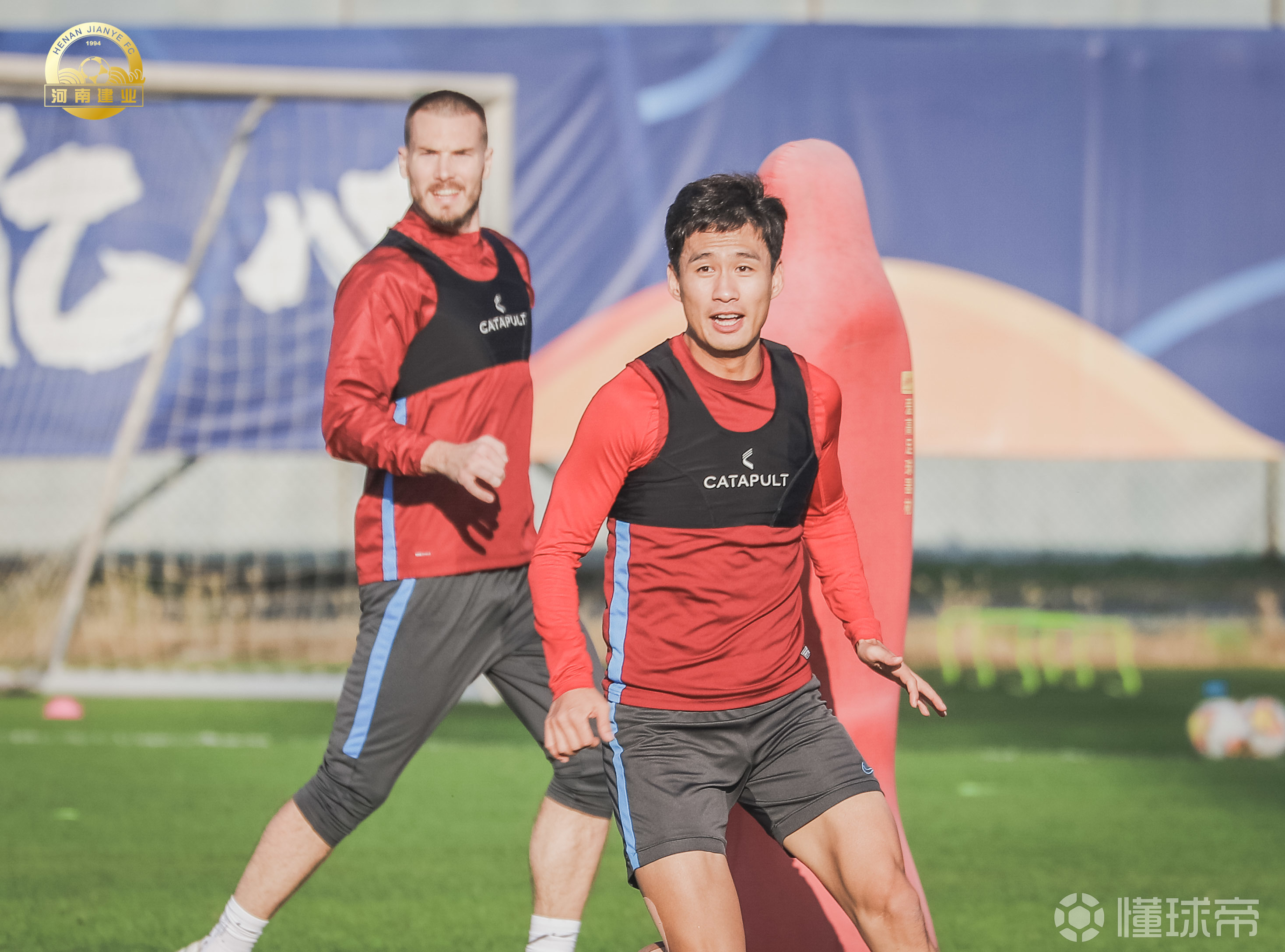 海口河南建业球队备战，全力出击