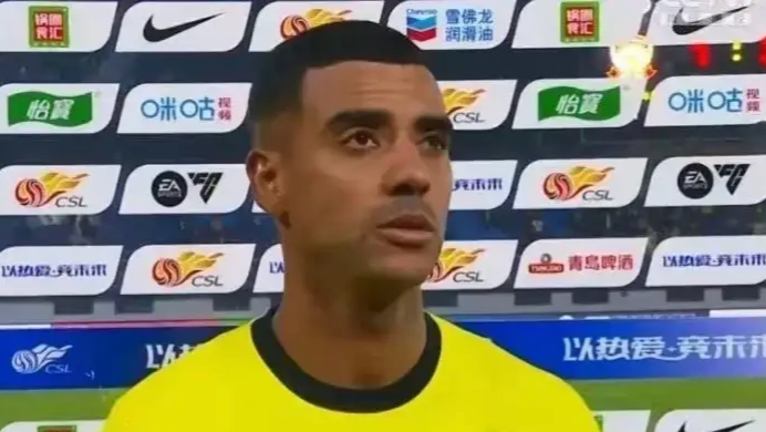 爱游戏官方登录入口-上海队惨遭落败，需调整进攻策略