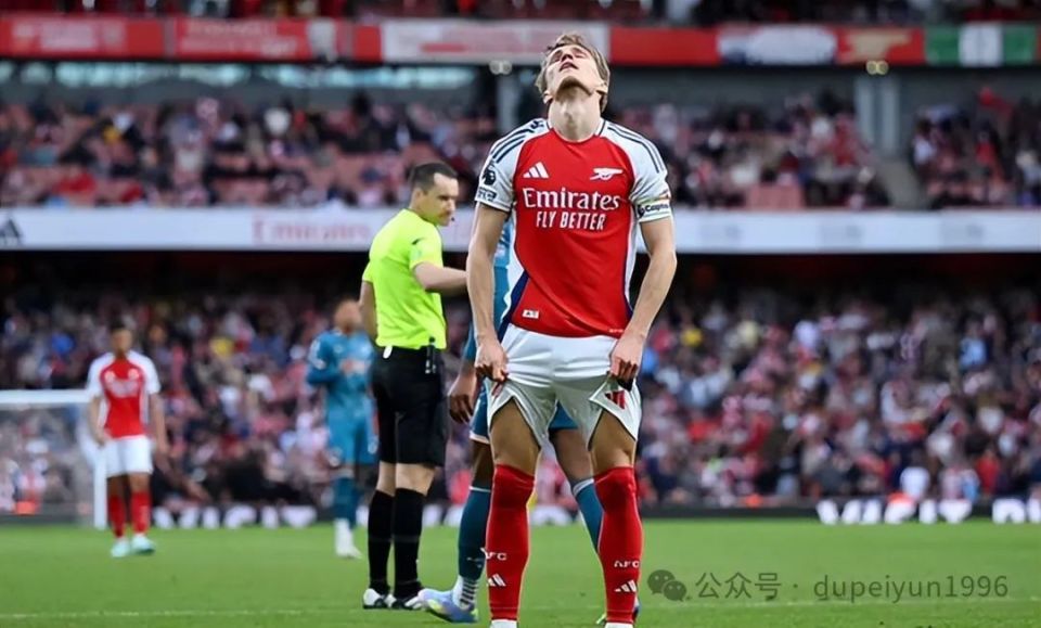 包含伯恩茅斯遭遇主场失利，失去保级希望！的词条