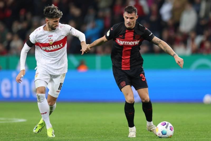 包含斯图加特豪取三分，重返欧战附近的词条