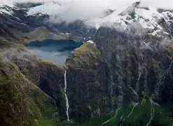 爱游戏-泰恩卡特主场告捷，深耕底蕴