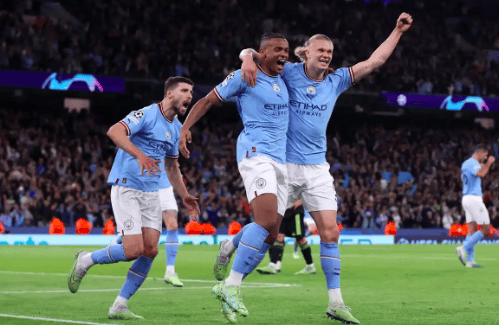 莱斯特城客场胜利，保持不败状态