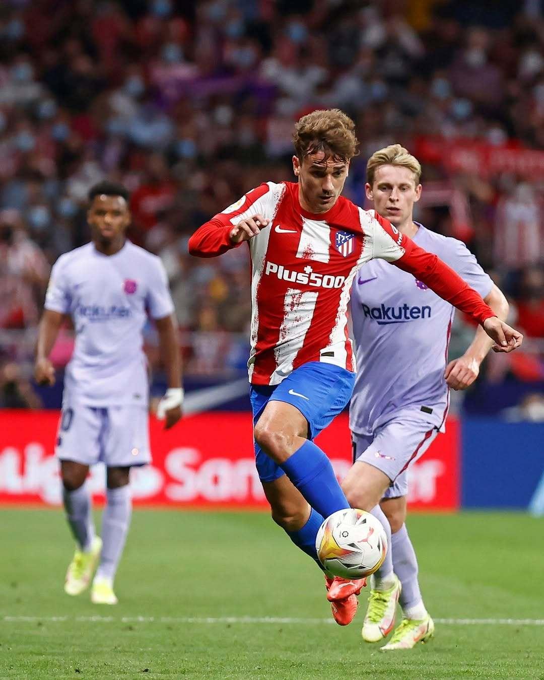 欧洲足球联赛中焦点战役继续进行