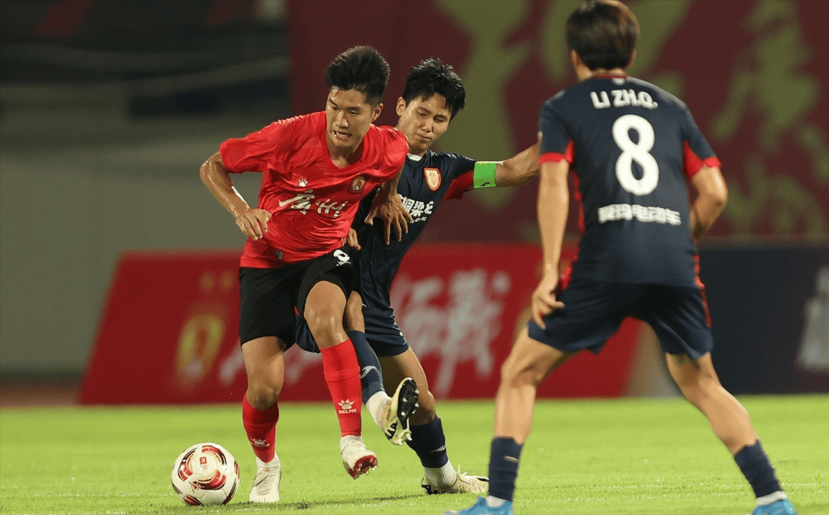 广州恒大不敌对手，不败纪录被终结的简单介绍