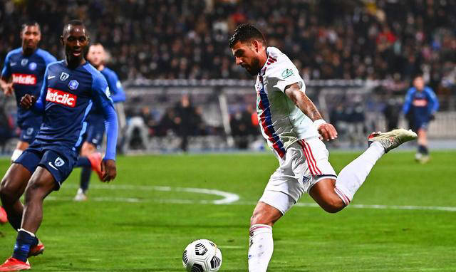 爱游戏官方登录入口-里昂客场击败对手，取得联赛三连胜的简单介绍