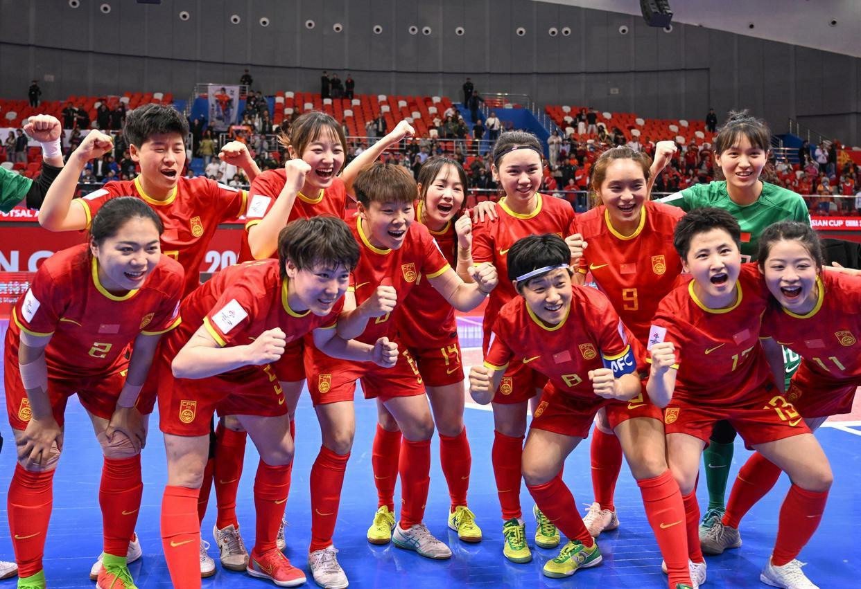 包含女足国家队备战决赛，信心满满赢得胜利的词条