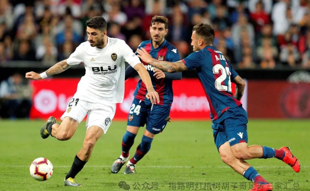 包含图卢兹球队客场大胜，继续保持胜利势头的词条