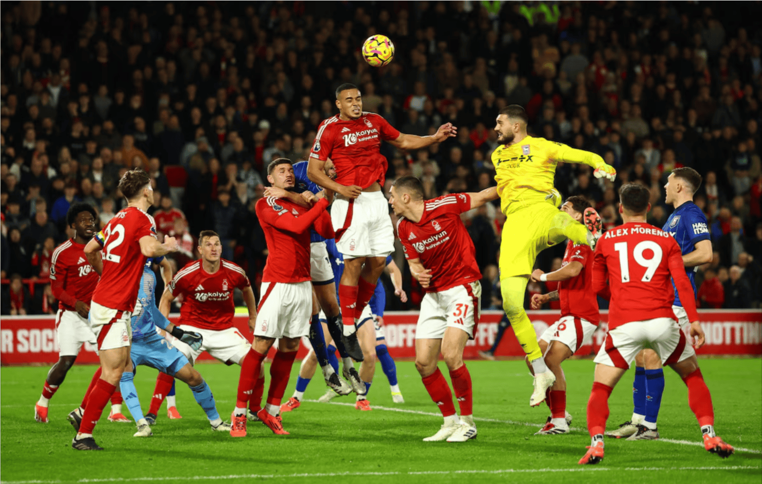 关于精彩纷呈的欧洲足球赛事即将掀起高潮的信息