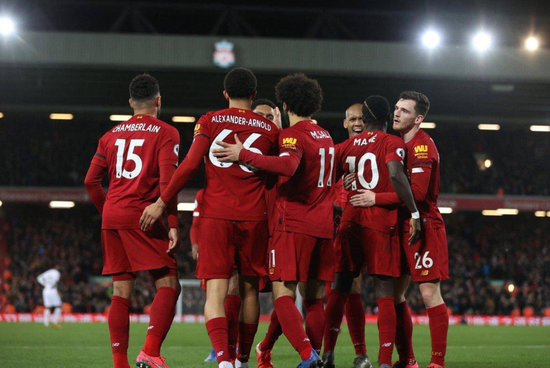 爱游戏官网入口-利物浦主场轻取对手，雄心不减